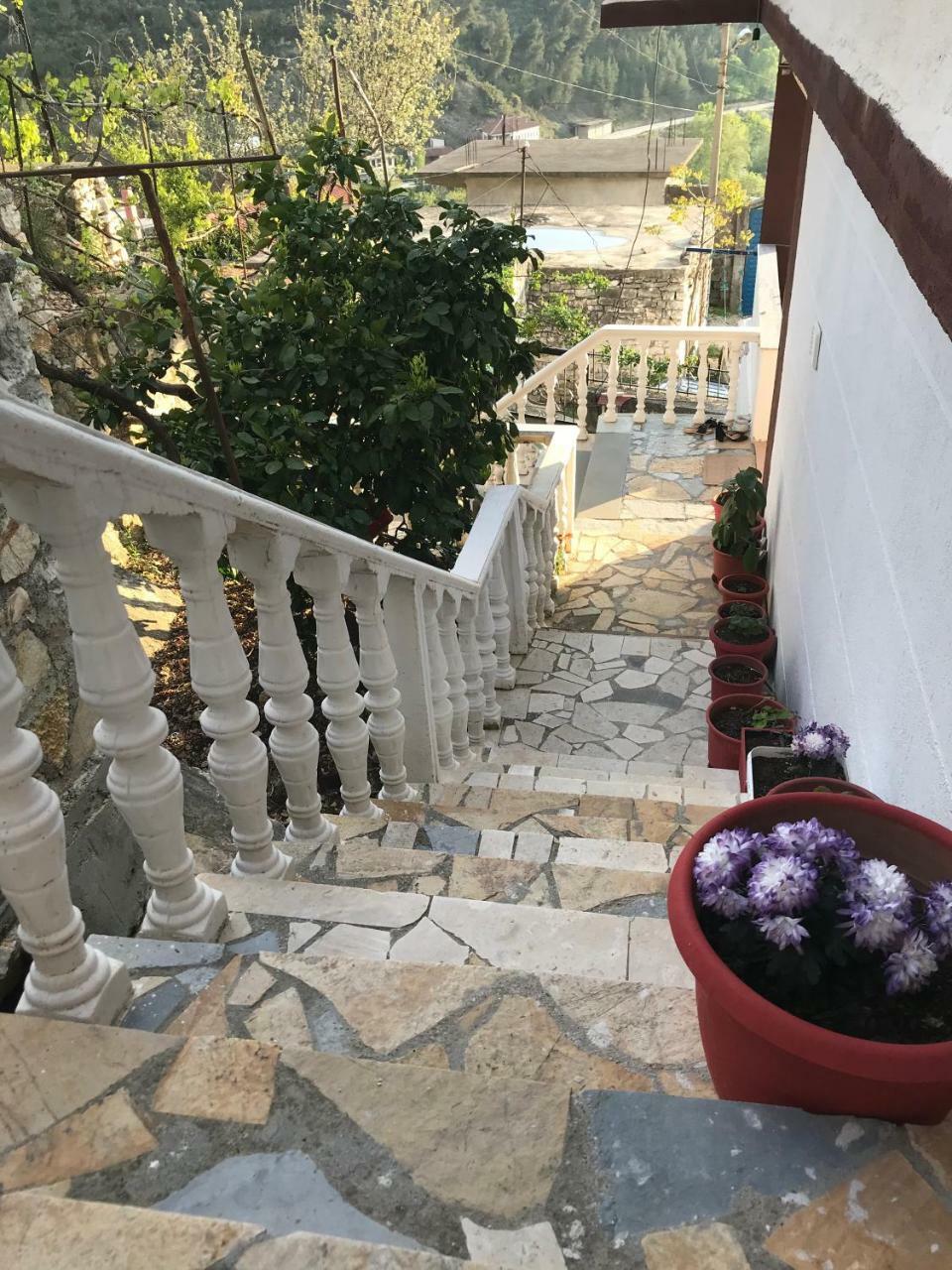 بيرات Guest House Himaj المظهر الخارجي الصورة